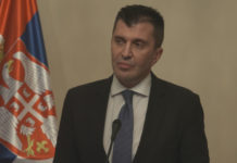 МИНИСТАР ЂОРЂЕВИЋ: Држава и послодавци морају радницима да обезбеде боље услове!