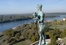 ЛАЖНЕ ИНФОРМАЦИЈЕ: По интернету круже фотографије унакаженог Београда, а истина је сасвим другачија! (ФОТО) Фото: Youtube printscreen