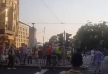 ШАЧИЦА ЉУДИ: Протекао је још један протест у Београду (ВИДЕО) Фото: Youtube printscreen