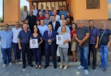 ЗА ДОМАЋИНСКУ МЕДВЕЂУ: Српска десница предала потписе и листу за изборе (ВИДЕО)