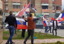 ИМА НАДЕ! МЛАДИ НЕ ВИДЕ СРБИЈУ У ЕУ: Верују себи, цркви и породици!
