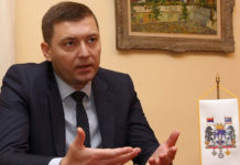 ДИРЕКТОРИ СЕ СМЕЊУЈУ, СТРАХОВЛАДА ОСТАЈЕ: Када ће Зеленовић да сноси одговорност