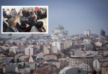 ДЕСНИЧАРИ ОСНОВАЛИ ОДБОР У ЦЕНТРАЛНОЈ БЕОГРАДСКОЈ ОПШТИНИ: “Позивамо на јединство!“ (ВИДЕО)
