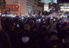 УКРАЈИНСКИ НАЦИОНАЛИСТИ У ХОНГКОНГУ УЗ ПОДРШКУ ЦИА! Дошли туристички… (ФОТО) Фото: Youtube printscreen
