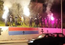 ДА СЕ НАЈЕЖИШ! Младићи су насликали тробојку, полиција их привела, мурал прекречен, а онда је ОДГОВОРИО НАРОД (ФОТО)