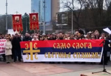 “САМО СЛОГА СВЕТИЊЕ СПАШАВА!“ Одбрана светиња испред седишта Уједињених нација у Женеви (ВИДЕО) Фото: Facebook video printscreen