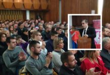 ЈЕДАН НАРОД, ВЕРА И ПОРОДИЦА: Поруке са оснивања одбора Српске Деснице на Вождовцу (ФОТО)