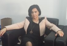 СМЕЈУРИЈА: ЊОЈ ЈЕ МИЛО ВАЖНИЈИ ОД БОГА!