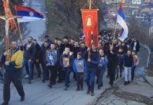 РЕЧИ ЦРНОГОРЦА KОЈЕ ОДЈЕKУЈУ: Ишли смо 50 км, брисао сам сузе! Бјелопољци драги, ништа више НЕЋЕ БИТИ ИСТО!