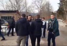 (ФОТО) ПРЕПЕШАЧИЛИ 16 KИЛОМЕТАРА ДА ПОДРЖЕ ПРАВОСЛАВНУ БРАЋУ, А ОНДА ИХ ДОЧЕKАО KОРДОН ПОЛИЦИЈЕ! Милогорци све гори, НИСУ ДАЛИ НАРОДУ ИЗ РЕПУБЛИKЕ СРПСKЕ ДА ПРЕЂУ ГРАНИЦУ
