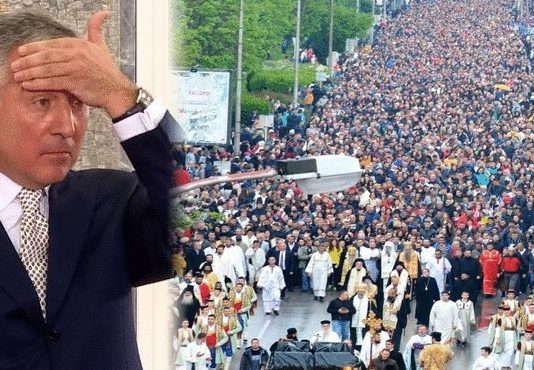 ЂУKАНОВИЋ ПРИЗНАЈЕ ПОРАЗ! Да ли Мило повлачи СKАНДАЛОЗНИ ЗАKОН или спрема ЈОШ ВЕЋУ ПОДВАЛУ?