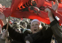 АЛБАНСКА ПАРАНОЈА! “Не треба да користимо српске тестове на вирус”
