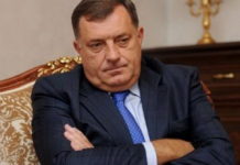 Додик: Kомшић и Бећировић користе све капацитете да Kуртију дају на значају