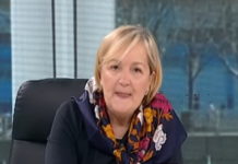 СВОЈУ СЕЛИДБУ ФИНАНСИРА НАШИМ ПАРАМА?! – ЈОШ ЈЕДАН СКАНДАЛ ДИРЕКТОРКЕ ПОШТЕ (ФОТО)