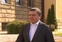 ОН ЗАРАЂУЈЕ У СРБИЈИ А ФИНАНСИРА МИЛА! Још један у низу…