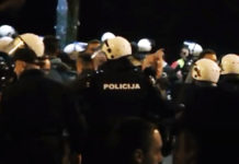 НОВА ВЛАСТ ЦРНЕ ГОРЕ ОТКРИВА БАТИНАШЕ ИЗ ПОЛИЦИЈЕ КОЈИ СУ ТУКЛИ НАРОД! Ово се дешава… Фото: Youtube printscreen