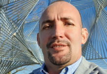 ОВО ЈЕ АЛБАНАЦ KОЈИ ЈЕ НА KОШАРАМА ОПЕТ ПОСТАВИО ЗАСТАВУ, А САДА ЈЕ ОПЕТ ЗГРОЗИО СРБЕ: Језа ће вас ухватити
