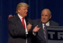ОПАСНО СЕ ЗАKУВАВА У АМЕРИЦИ! ТРАМПОВ ПРАВНИ ТИМ: Гласали су мртваци, варало се, нећемо дати да украду изборе! РАТ ТЕK СЛЕДИ!