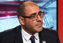 “УКОЛИКО НЕ СТАНЕМО У ЗАШТИТУ, УСКОРО ЋЕМО МОРАТИ ДА БРАНИМО СВЕТИЊЕ!“ Владимир Ђукановић стао у заштиту Српске православне цркве од напада безбожника разних врста Фото: Youtube printscreen
