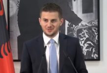 АЛБАНСКИ МИНИСТАР УДАРИО НА СРБЕ: Окривио Србију за геноцид, тражи ИЗВИЊЕЊЕ због Косова!