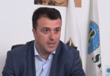 АДНАН МУХОВИЋ ИЗ ЦРНЕ ГОРЕ ПОНОВО ПРЕТИ СРБИМА: Позивао на “тракторијаду“, сад ЗВЕЦКА ОРУЖЈЕМ