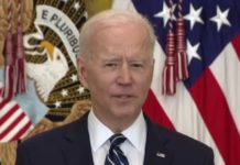 „ДОШАО САМ У СЕНАТ ПРЕ 120 ГОДИНА“ Бајден направио низ жешћих гафова на конференцији за новинаре (ВИДЕО)