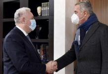СПРЕМАЈУ ЗАМКУ ЗА СРБЕ ПРЕД ПОПИС У ЦРНОЈ ГОРИ! Кривокапић и Ђукановић имају перфидан план, циљ је да се проценат Срба спусти испод 20 одсто!