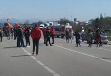 “ПАТРИОТЕ“ БИЈУ СОПСТВЕНУ ВОЈСКУ: Комите пребиле ВОЈНИКЕ ЦГ (ВИДЕО)