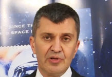 “ЗАМЛАТЕ НЕСПОСОБНЕ И АЛАВЕ…“ Зоран Ђорђевић реаговао на ситуацију испред Председништва Србије Фото: Youtube printscreen