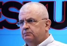 “СЛОГАН НАЦИОНАЛИСТА „ОДБРАНИЋЕМО КОСОВО” СЛУЖИ САМО ЗА МАЛТРЕТИРАЊЕ ЉУДИ У БЕОГРАДУ И НОВОМ САДУ!“ Ненад Чанак опет “бриљира“… (ВИДЕО) Фото: Youtube printscreen
