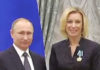 “РУСИЈА НЕЋЕ ОСТАВИТИ ДОНБАС НА ЦЕДИЛУ!“ Челична дама Русије послала поруку народу Фото: Youtube printscreen