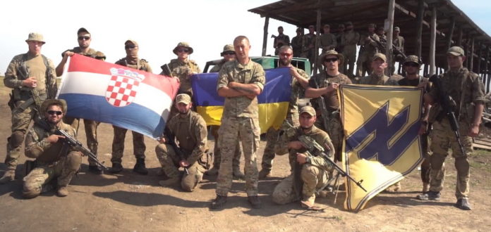 azov-denis-eler-fb_5b450d7a6ed7e