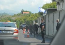 ШИПТАРСКИ СПЕЦИЈАЛЦИ СТИГЛИ НА ЈАРИЊЕ ПОД ПУНОМ РАТНОМ ОПРЕМОМ