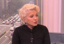 ОГЛАСИЛА СЕ МИРЈАНА KАРАНОВИЋ НАКОН ИНЦИДЕНТА „Баба се заправо саплела док је репетирала пиштољ на мене и потом је пала низ степениште“