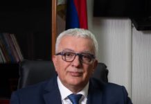 ОДЛУЧЕНО: Андрија Мандић кандидат за председника