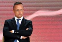 „ТО НИЈЕ ЊЕГОВ ПОСАО, А НИ ЊЕГОВО МИШЉЕЊЕ НИЈЕ ВАЖНО“ Сијарто не да америчким представницима да се Мађарској мешају у одлуке