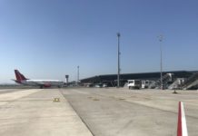 НА АЕРОДРОМУ РИНАС СЕ ПОЈАЧАВАЈУ МЕРЕ БЕЗБЕДНОСТИ