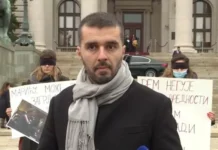 САВО МАНОЈЛОВИЋ РАСИСТИЧКИМ ИЗЈАВАМА ПОЧЕО РАЗБИЈАЊЕ ПРОТЕСТА ПРОТИВ „РИО ТИНТА“