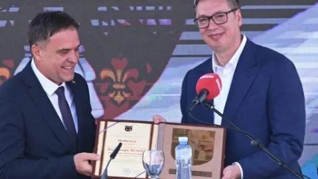 aleksandar-vučić-1.jpg