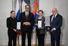 Председник Вучић уручио висока одликовања руководству руске мисије при УН