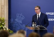 Вучић: Разговараћу са Путином о санкцијама НИС и гасном аранжману. Велика војна парада почетком маја