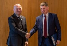 Министри Поповић и Решетњиков у Москви о значајном повећању трговинског промета