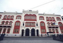 Универзитетски професори на удару: „Мирно спавај, свете – није твоје дете“
