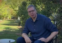 „Пошто нисам имао другог начина, ставио сам слику Срдановића и камен за купус“ Вучић о СЛ – Kолико год пута сам позивао, Вучићу на „игнор“ си…