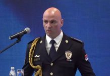 КОМАНДАНТ САЈ-А ЖМИРИЋ ОДГОВОРИО ВУЛЕВИЋУ: Нема потребе да нам било ко држи лекције о професионалним задацима